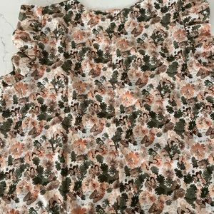 Women’s flutter sleeve top Size 3XL